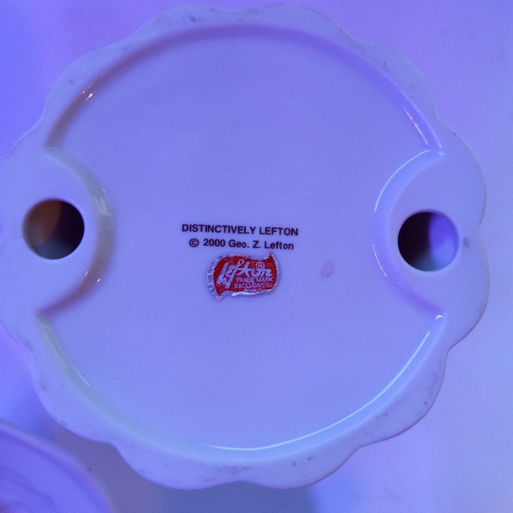 GEO Z LEFTON PORCELAIN CANDLE HOLDER SHAMROCK IRISH ST. PATTY'S DAY TEALIGHT - Picture 11 of 11